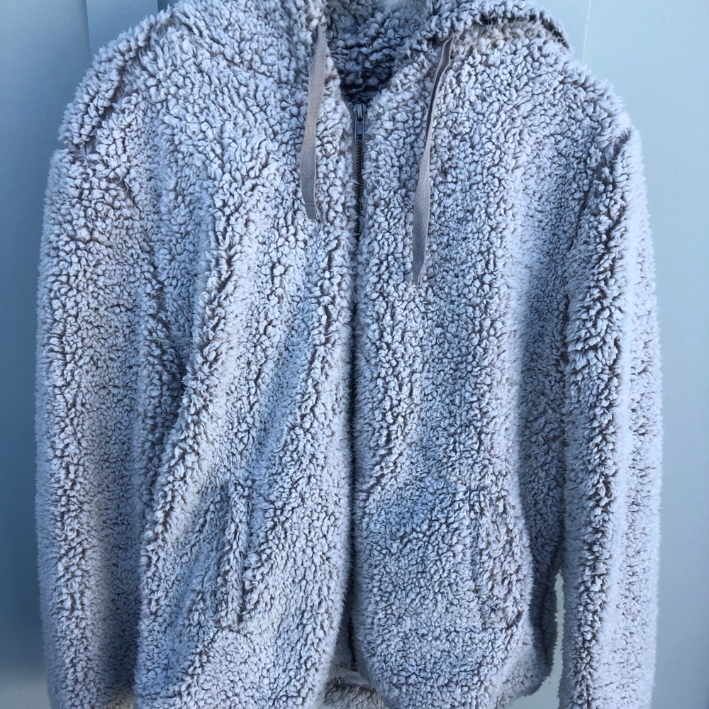 Extremely cozy zip up hoodie